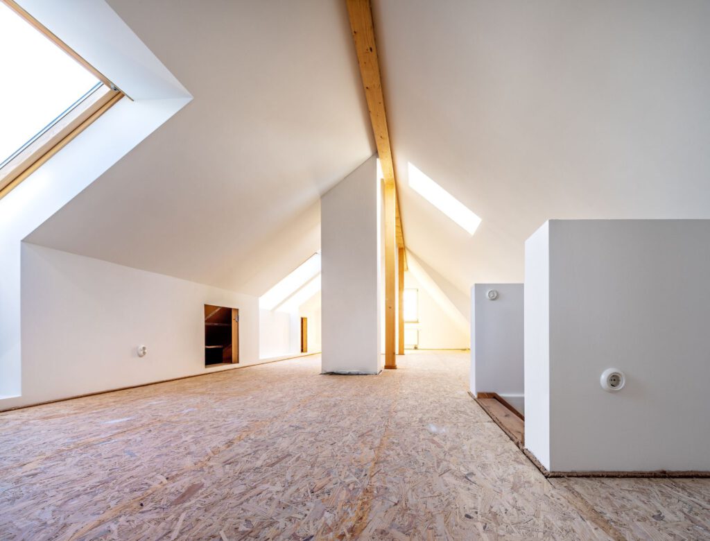 Ausbau eines Dachbodens zum großzügigen Wohnraum